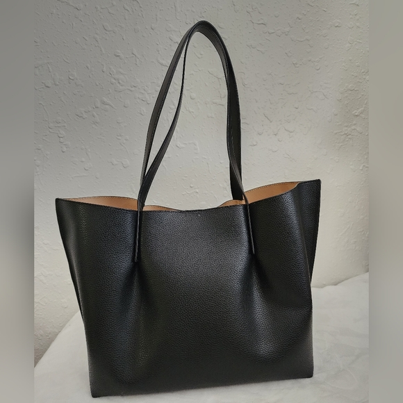 NEW Michael Kors Emilia Large Tote - Picture 2 of 6